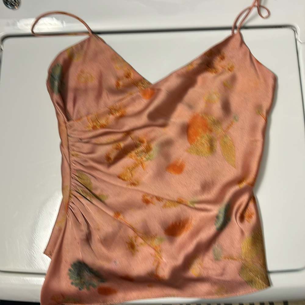 Asymmetrical top